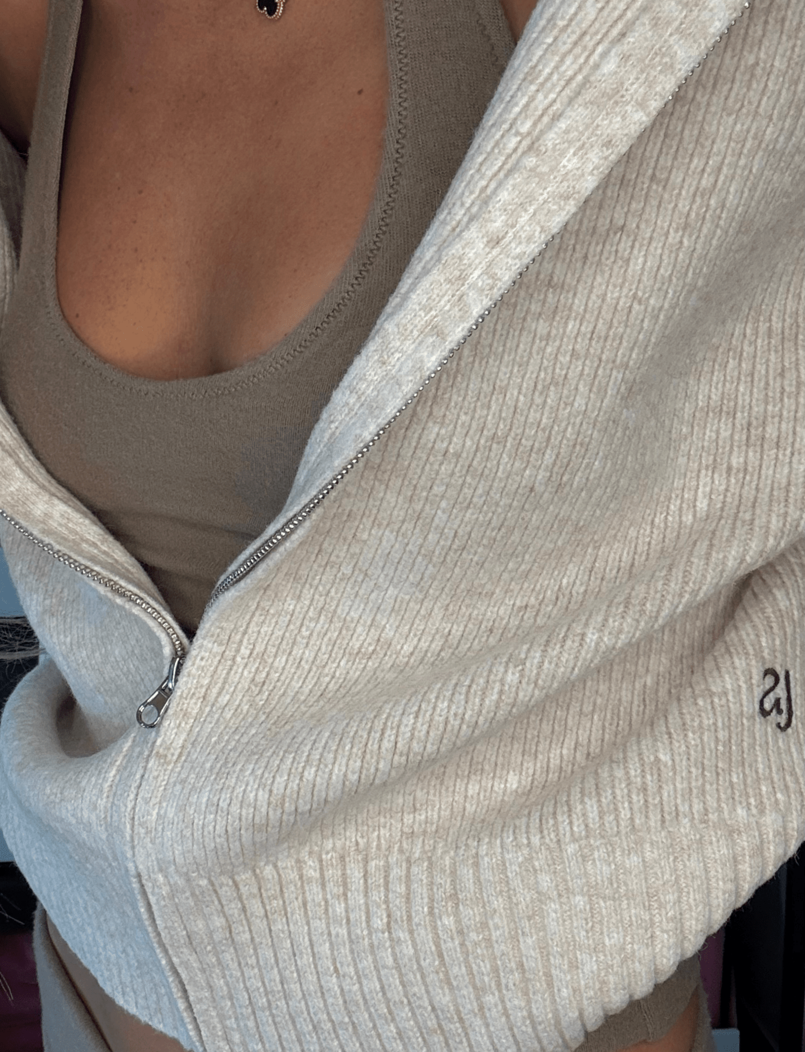 SOFT RIB KNIT ZIP - Après June