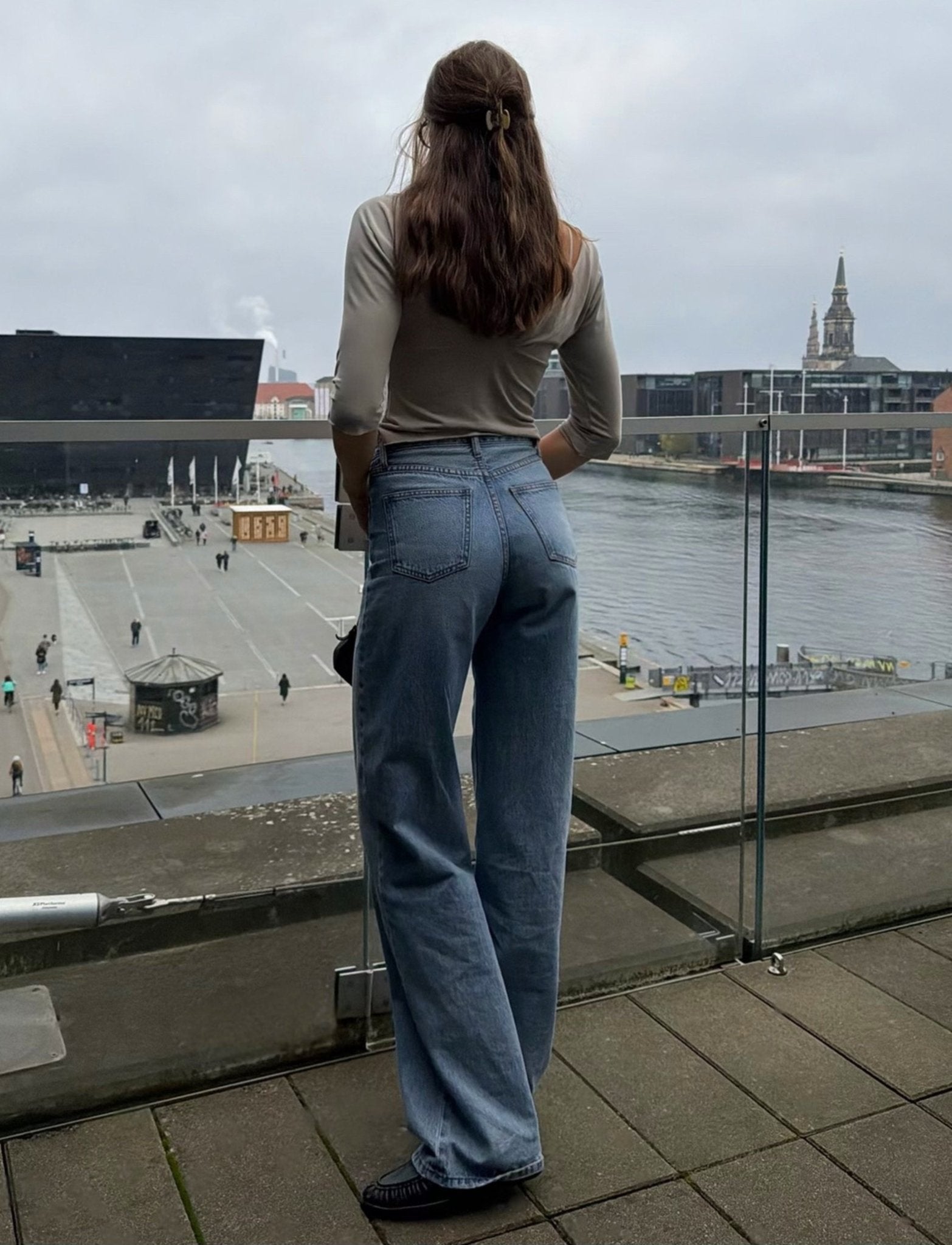 002 HI JEAN - Après June