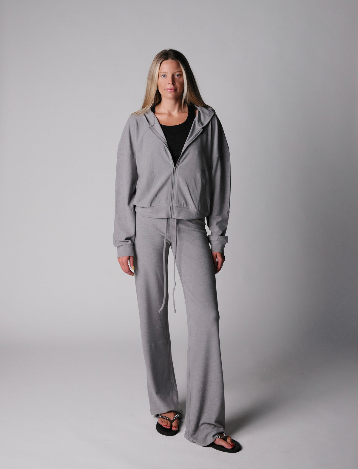 SOFT ZIP IN GREY
