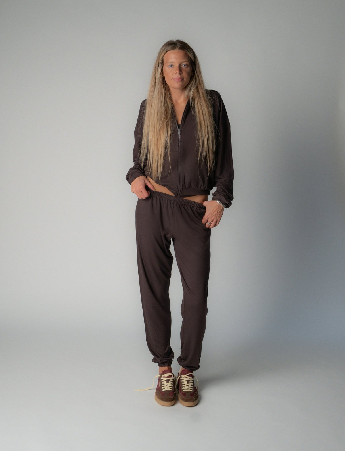 BABYSOFT JOGGERS IN COOL COCOA - Après June
