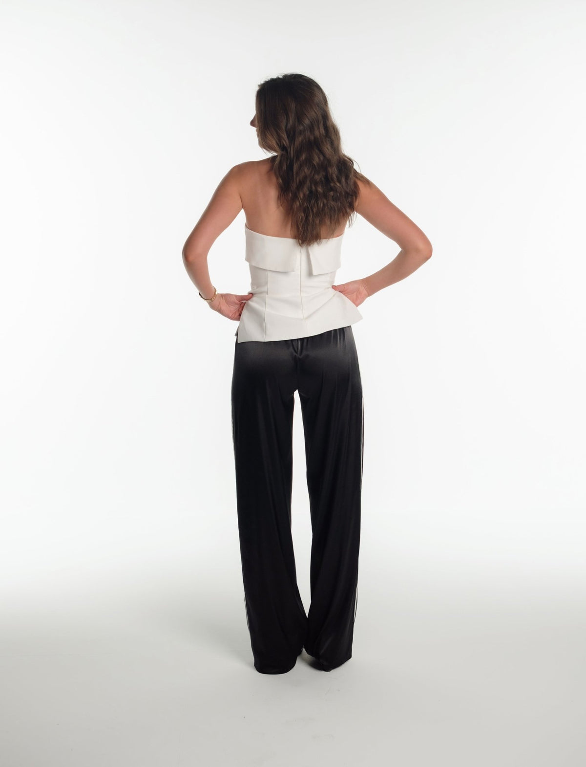 SATIN PANT IN BLACK + WHITE STRIPE - Après June