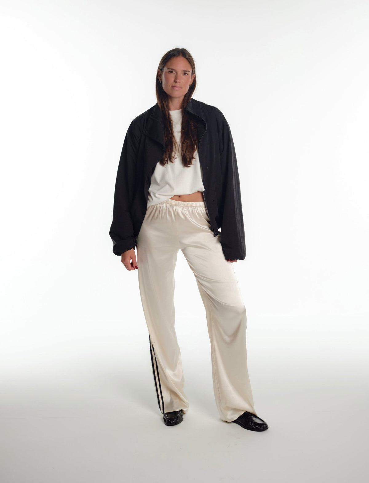 SATIN PANT IN CHAMPAGNE + BLACK STRIPE - Après June