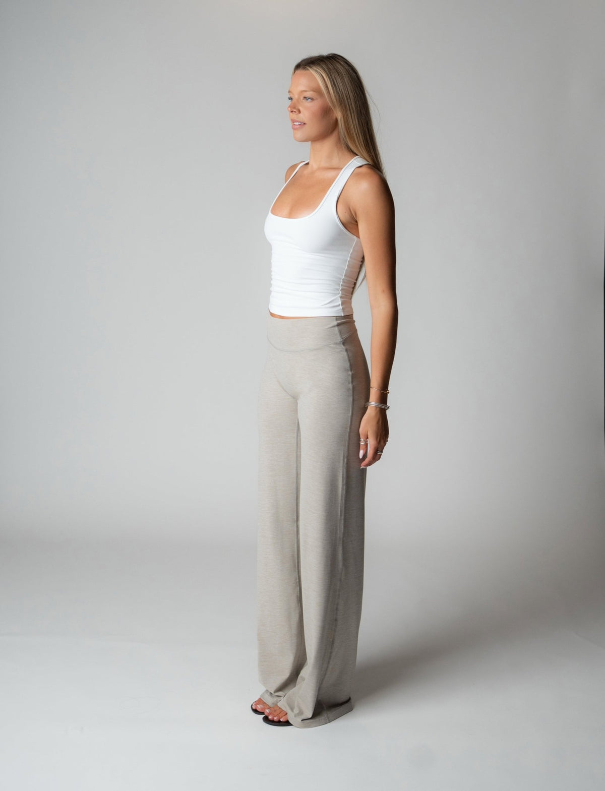 SPORT PANT IN HEATHER LIGHT SAND - Après June