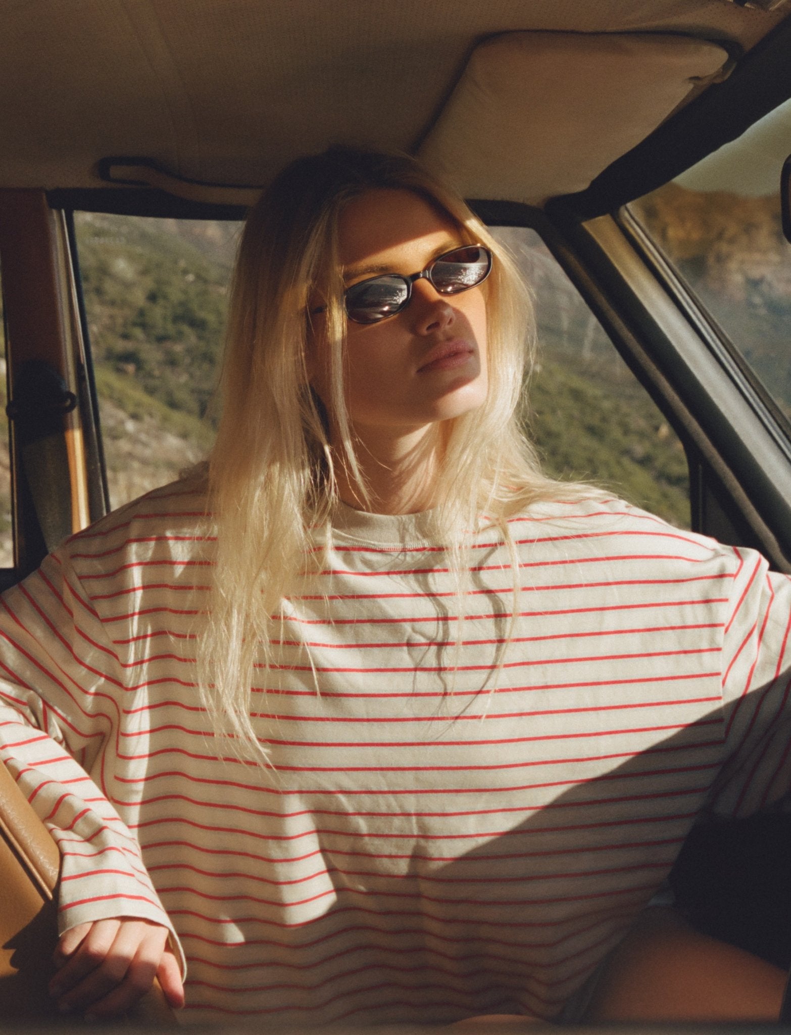 STRIPED LONG SLEEVE IN CREAM + BLUE + RASPBERRY - Après June