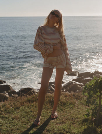 STRIPED SHORTS IN CREAM + BLUE + RASPBERRY - Après June