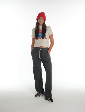 WAFFLE TRACK PANT 2.0 IN DARK GREY - Après June